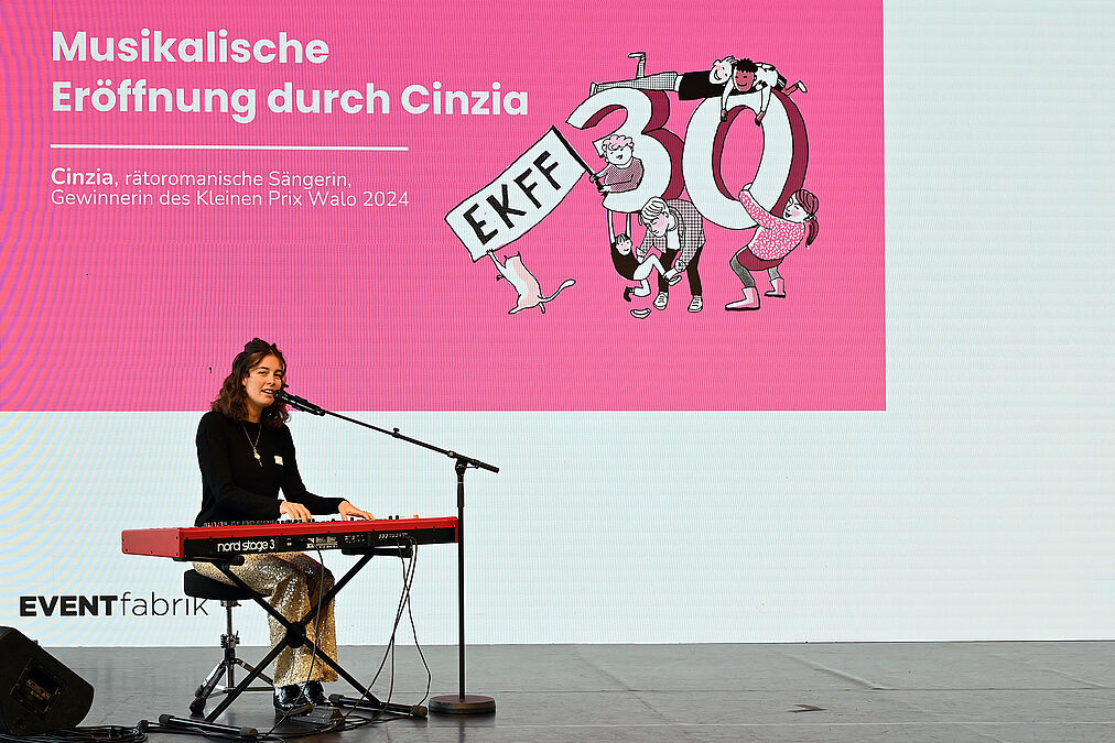 Forum Questioni familiari 2025, Cinzia, cantante